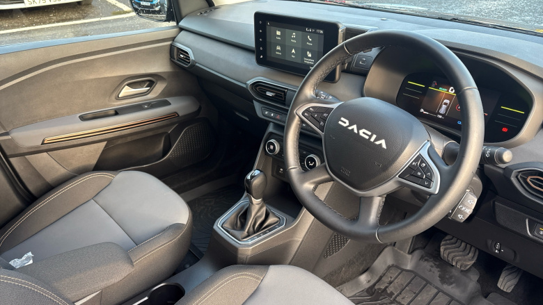 Dacia Jogger 1.6 HEV Extreme 5dr Auto Hybrid Estate